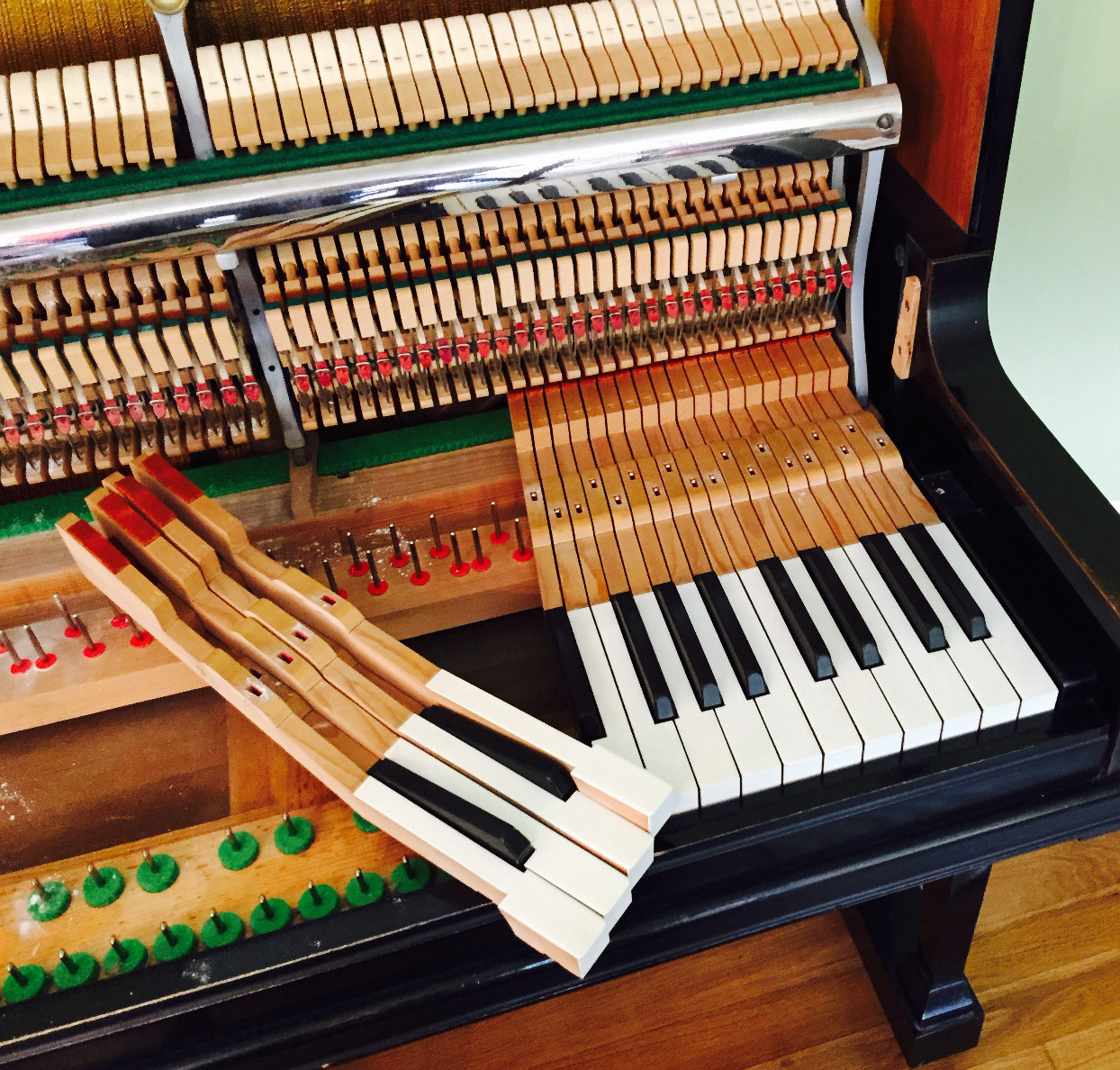 keys out of the upright piano 